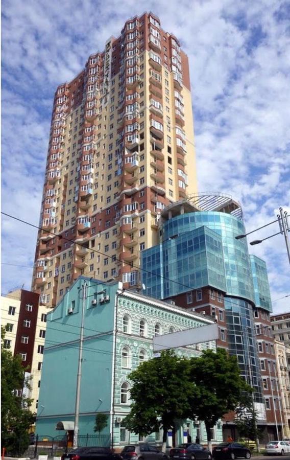 Uno Apart Hotel Kiev Dış mekan fotoğraf