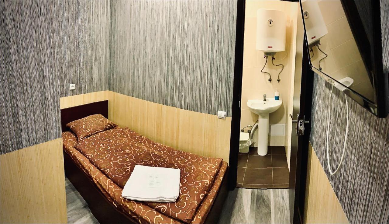 Uno Apart Hotel Kiev Dış mekan fotoğraf