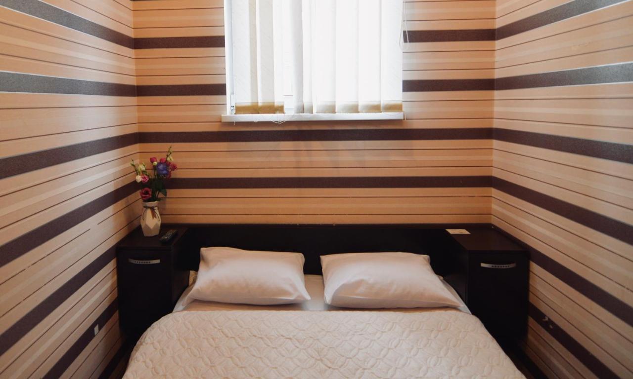 Uno Apart Hotel Kiev Dış mekan fotoğraf