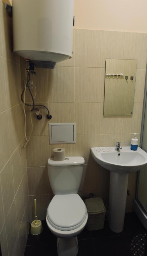 Uno Apart Hotel Kiev Dış mekan fotoğraf